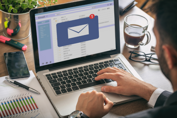 10 FAQ Email Hosting
